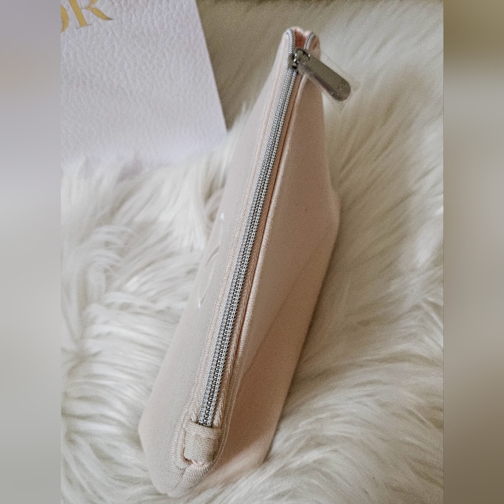 ❌️SOLD❌️ 🤍Dior Upcycled Crossbody Bag🤍 - Picture 7 of 11